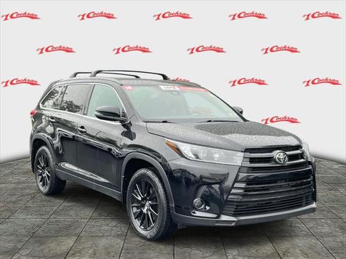 2019 Toyota Highlander SE