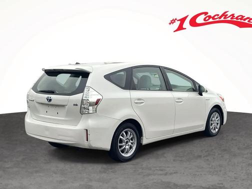 2012 Toyota Prius v Two