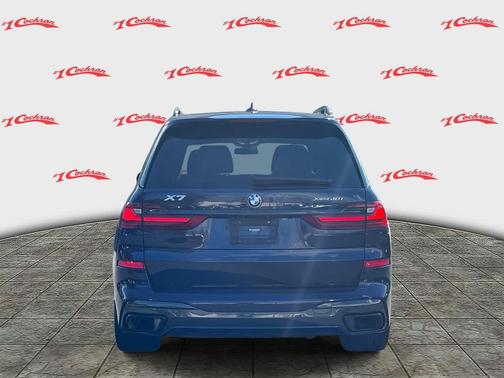2021 BMW X7 xDrive40i