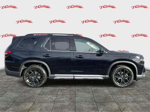 2025 Honda Pilot Touring 8-Passenger