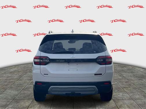 2025 Honda Pilot TrailSport