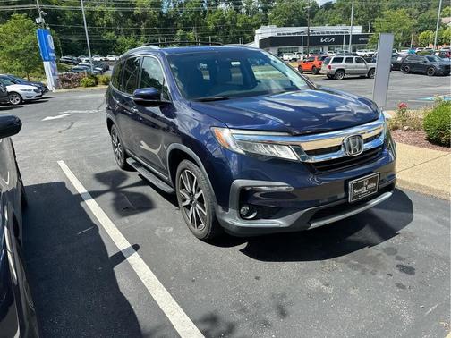 2019 Honda Pilot Touring 8-Passenger
