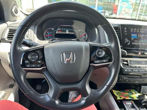 2019 Honda Pilot Touring 8-Passenger