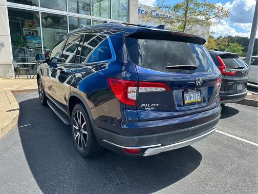 2019 Honda Pilot Touring 8-Passenger
