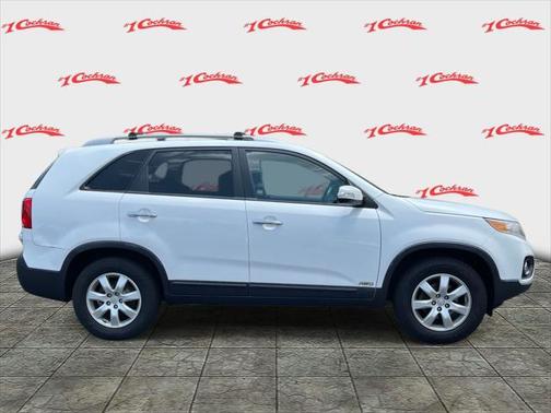 2011 Kia Sorento LX