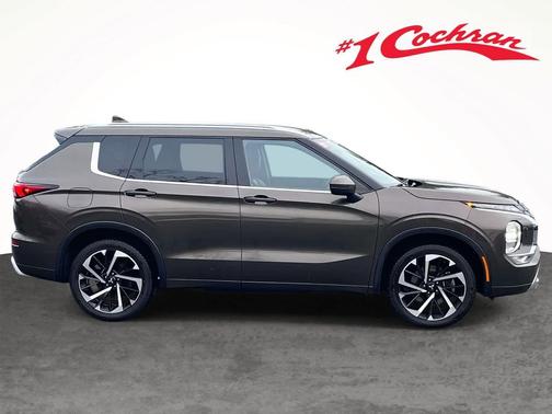 2022 Mitsubishi Outlander SEL Special Edition S-AWC