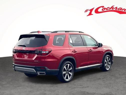 2024 Honda Pilot Touring 8-Passenger