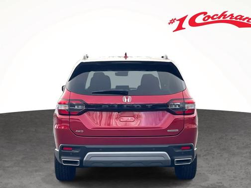 2024 Honda Pilot Touring 8-Passenger