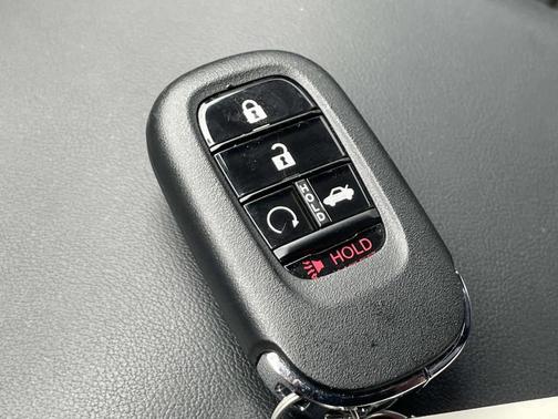 Crystal Black Pearl 2024 Honda Accord Hybrid Sport