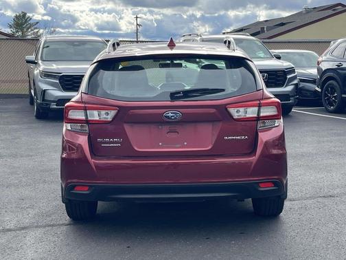 2019 Subaru Impreza 2.0i Premium