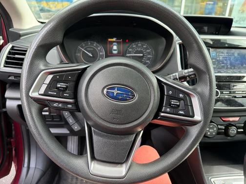 2019 Subaru Impreza 2.0i Premium