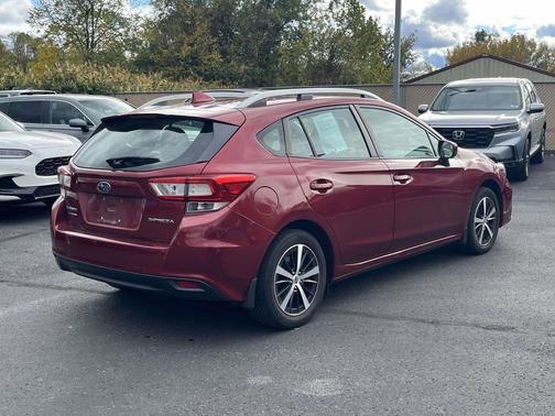 2019 Subaru Impreza 2.0i Premium