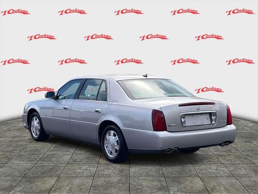 2005 Cadillac DeVille Base
