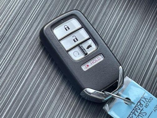 Lunar Silver Metallic 2020 Honda Pilot EX-L