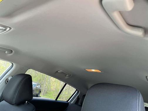 Sparkling Silver 2017 Kia Sportage LX