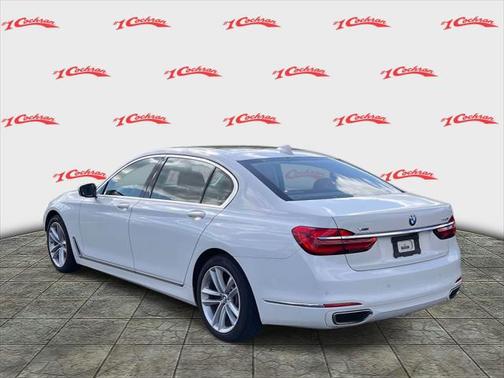 2017 BMW 750 i xDrive
