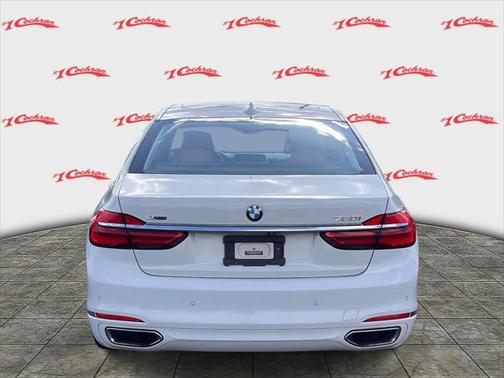 2017 BMW 750 i xDrive