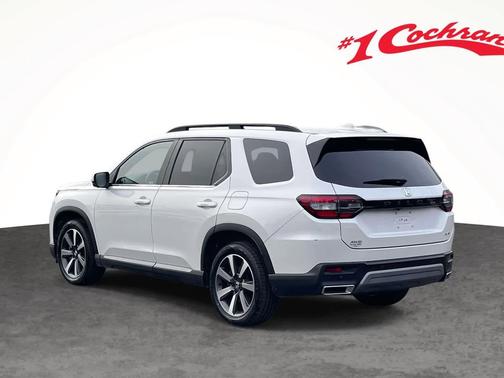 2023 Honda Pilot AWD Elite