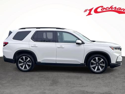 2023 Honda Pilot AWD Elite