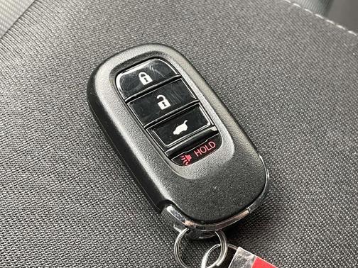 Platinum White Pearl 2023 Honda Civic LX