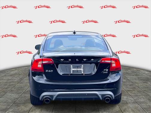 2017 Volvo S60 T5 Dynamic