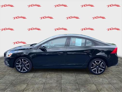 2017 Volvo S60 T5 Dynamic