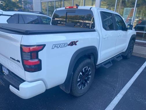 2024 Nissan Frontier PRO-4X