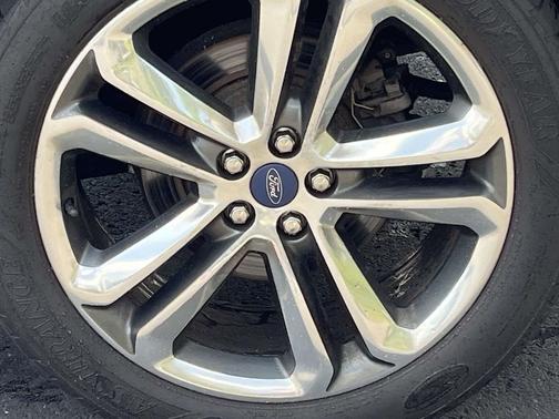 2015 Ford Edge Sport