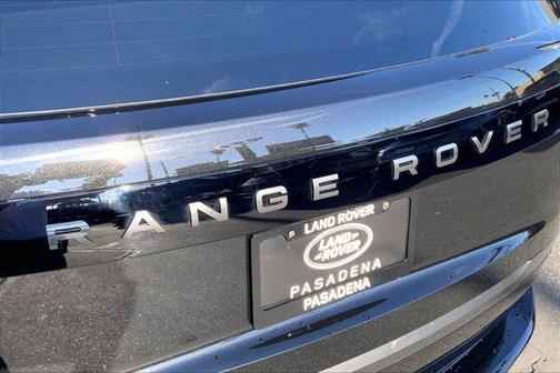 2026 Land Rover Range Rover P400 SE