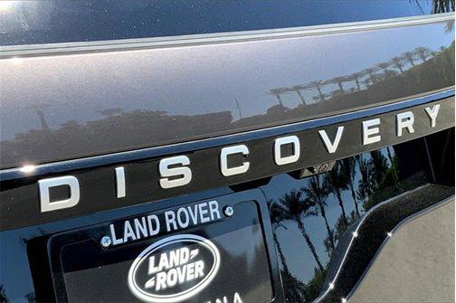 2024 Land Rover Discovery P360 Metropolitan Edition