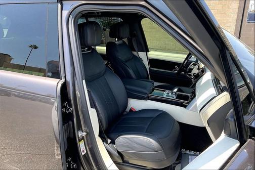 Gray 2023 Land Rover Range Rover P530 SE