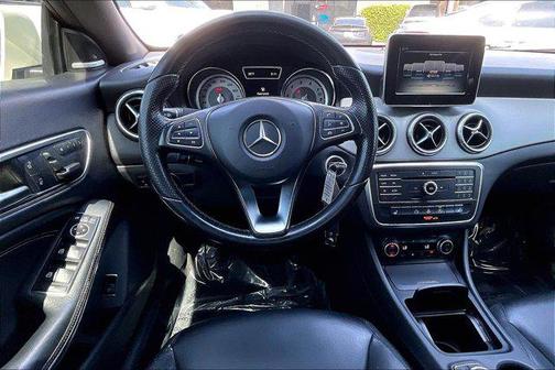 Cirrus White 2015 Mercedes-Benz CLA-Class Base
