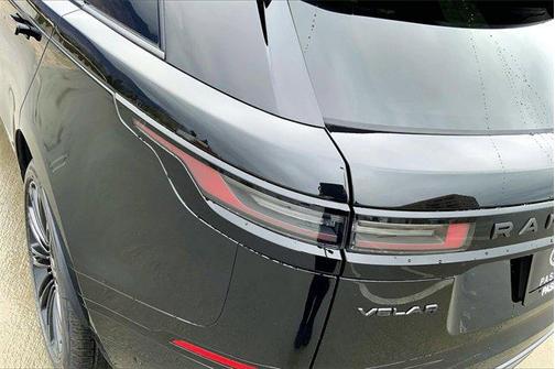 2026 Land Rover Range Rover Velar P250 SE R-Dynamic