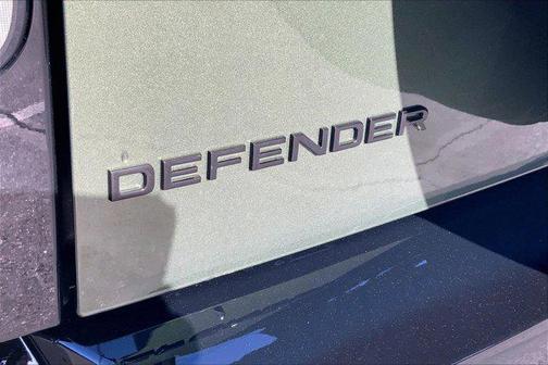 2026 Land Rover Defender P400 X-Dynamic SE