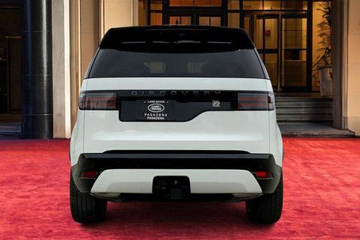 2025 Land Rover Discovery P360 Dynamic SE