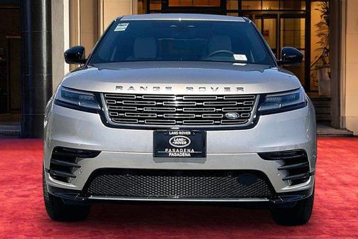 Batumi Gold Premium Metallic 2026 Land Rover Range Rover Velar P400 Dynamic SE