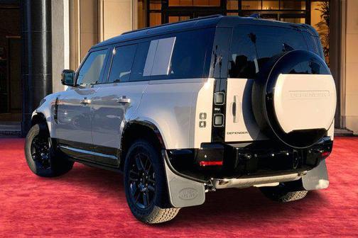 2026 Land Rover Defender P400 X-Dynamic SE