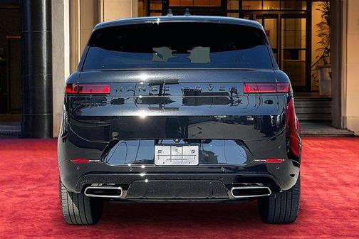 2024 Land Rover Range Rover Sport SE