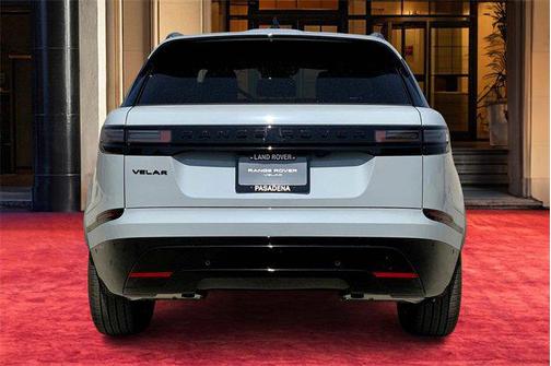 2026 Land Rover Range Rover Velar P250 SE R-Dynamic