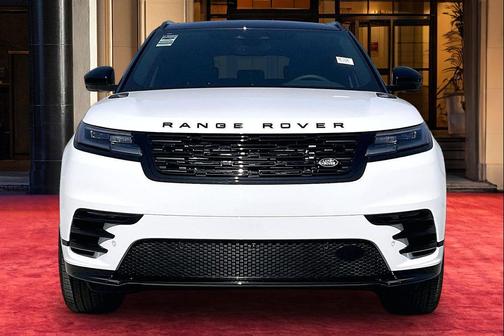 Fuji White 2026 Land Rover Range Rover Velar P250 SE R-Dynamic