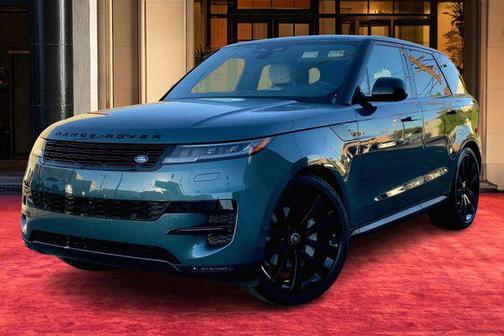 2025 Land Rover Range Rover Sport SE