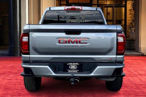 2024 GMC Canyon AT4