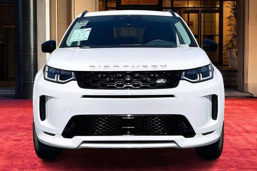 Fuji White 2024 Land Rover Discovery Sport Core S