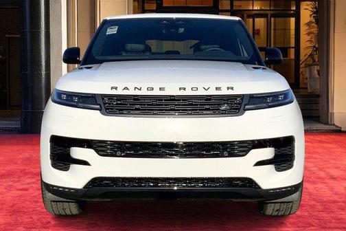 2026 Land Rover Range Rover Sport SE