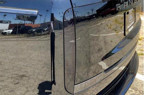 2025 Land Rover Range Rover P530 SE 7 Seat