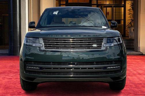2025 Land Rover Range Rover P530 SE 7 Seat
