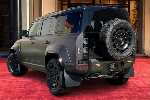 2025 Land Rover Defender P635 OCTA