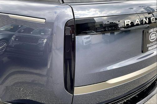 Varesine Blue Metallic 2026 Land Rover Range Rover P530 SE 7 Seat
