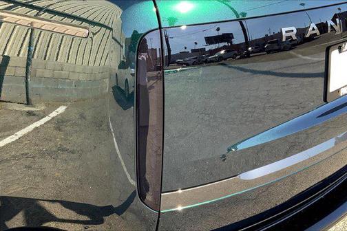 2025 Land Rover Range Rover P530 SE