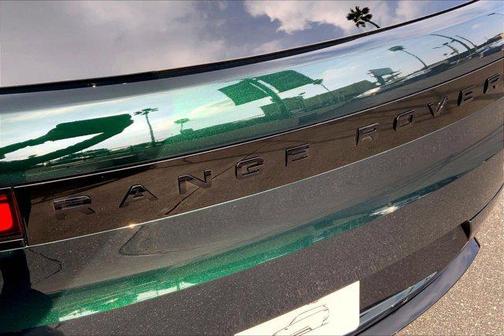 2026 Land Rover Range Rover Sport P635 SV